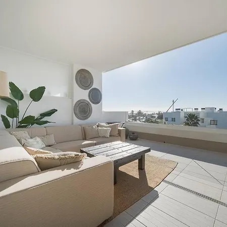 Eclectic 3bd Beach At Walking Distance Estepona