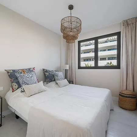 Apartment Eclectic 3bd Beach At Walking Distance *